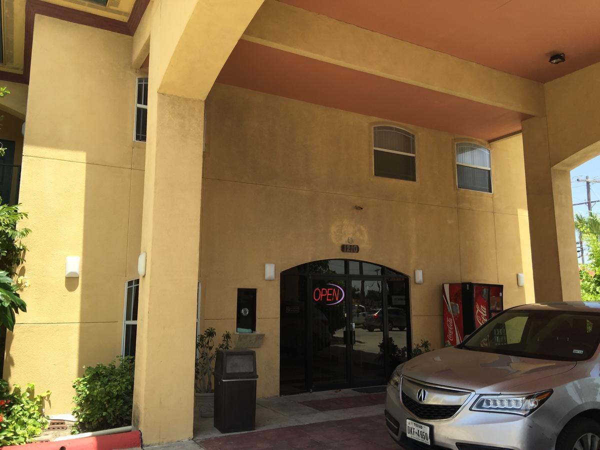 Texas Inn And Suites - Rio Grande Valley Единбург Екстериор снимка