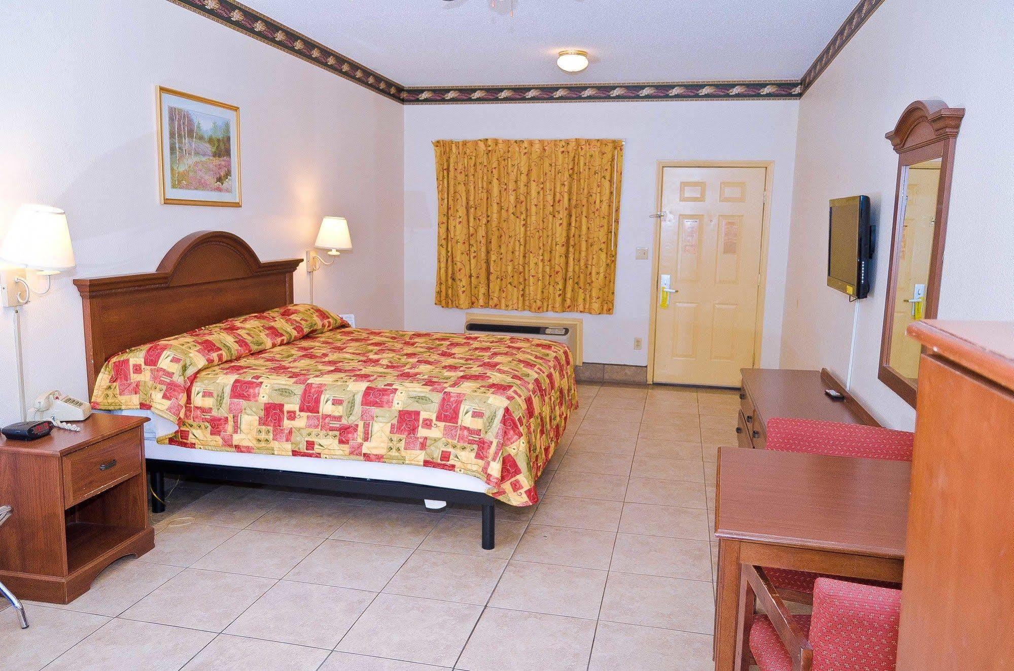 Texas Inn And Suites - Rio Grande Valley Единбург Екстериор снимка